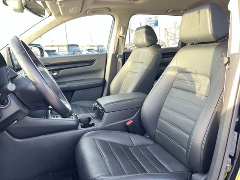 Used 2025 Honda CR-V EX-L image 13