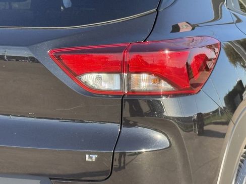 Certified 2023 Chevrolet TrailBlazer LT w/ Convenience Package image 8