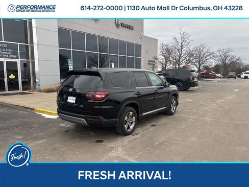 Used 2023 Honda Pilot EX-L image 4