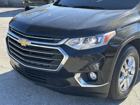 Used 2020 Chevrolet Traverse LT w/ LPO, Floor Liner Package image 9