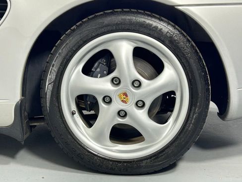 Used 1999 Porsche Boxster image 34