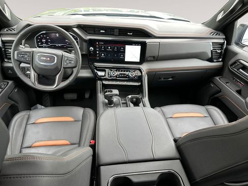 Used 2025 GMC Sierra 1500 AT4 w/ AT4 Premium Package AWD/4WD image 2