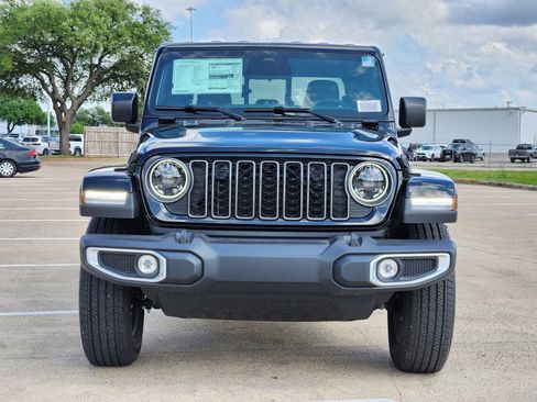 New 2026 Jeep Gladiator Sport AWD/4WD image 7