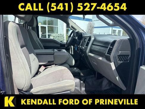 Used 2017 Ford F250 XL w/ Power Equipment Group AWD/4WD image 14