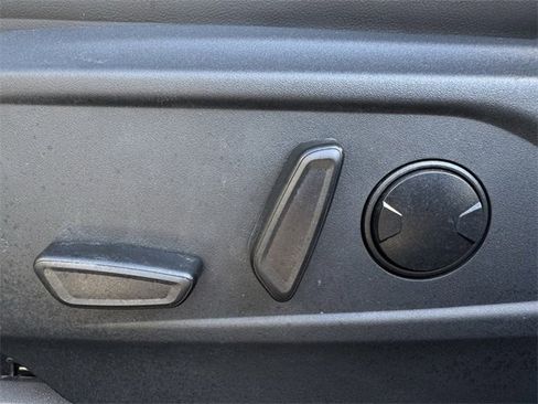 Used 2025 Ford Mustang Mach-E Premium image 27