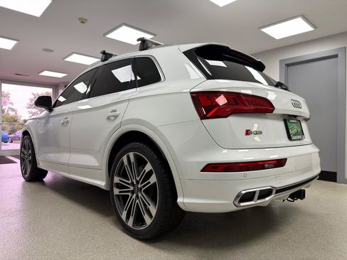 Used 2018 Audi SQ5 Prestige AWD/4WD image 5