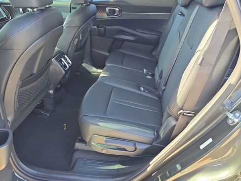 New 2026 Kia Sorento EX image 17