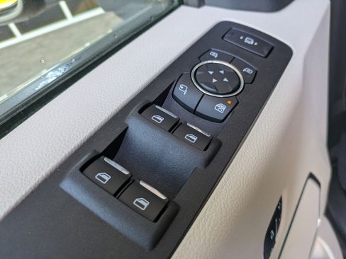Certified 2020 Ford F250 Limited AWD/4WD image 23