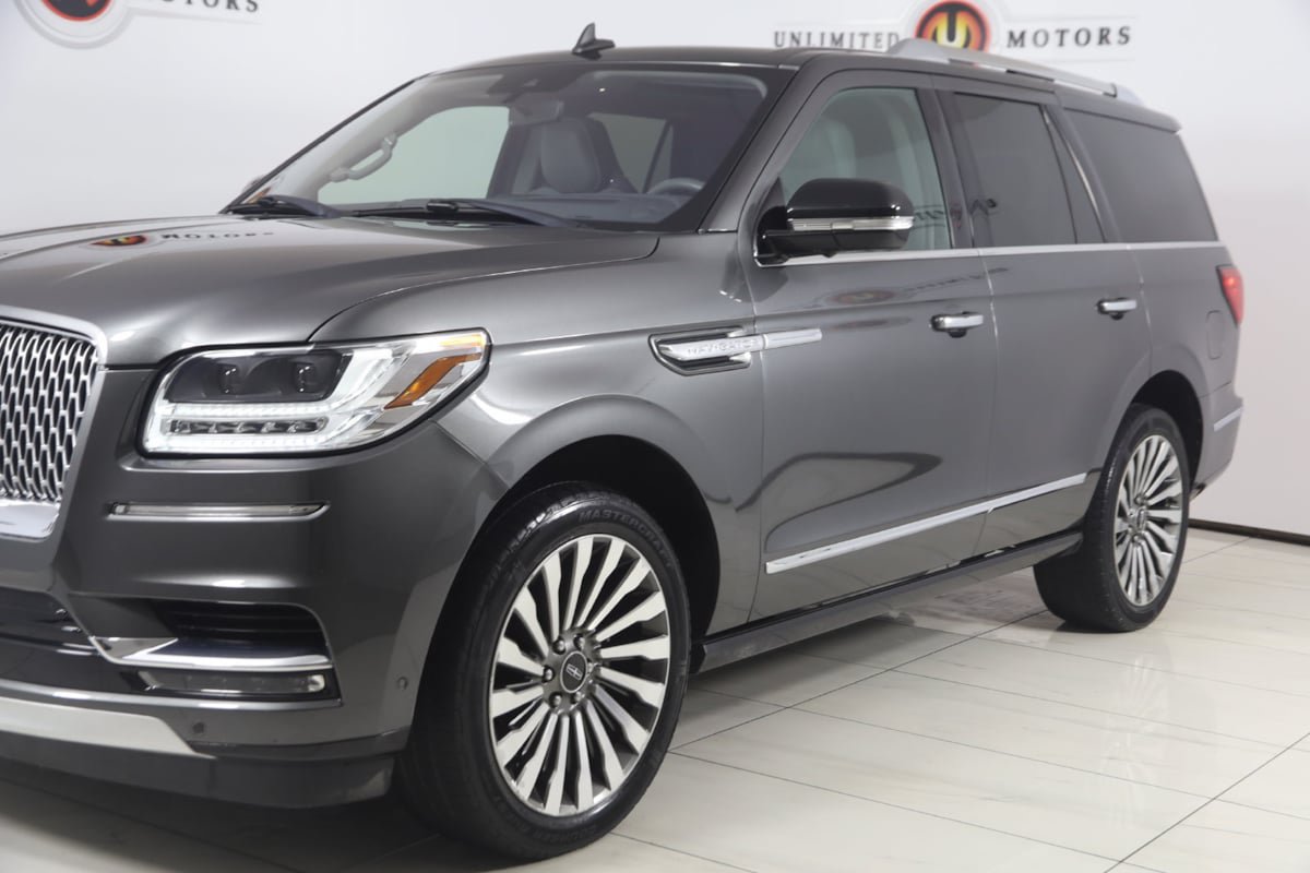 Used 2018 Lincoln Navigator Reserve w/ Technology Package AWD/4WD image 49