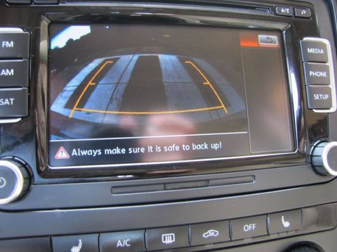 Used 2015 Volkswagen Passat 1.8T Wolfsburg Edition w/ Technology Package FWD image 31