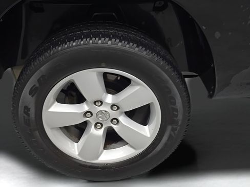 Used 2024 RAM 1500 Classic SLT AWD/4WD image 40