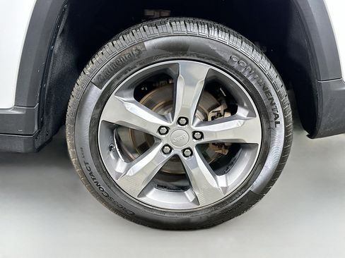 Used 2021 Jeep Grand Cherokee L Limited image 33