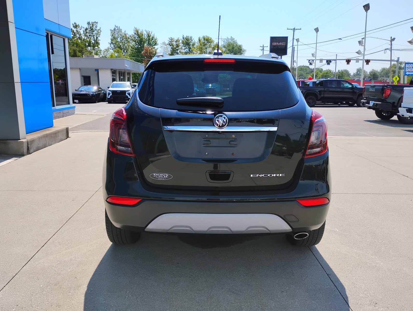 Used 2019 Buick Encore Preferred FWD image 8