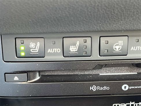 Used 2021 Lexus ES 350 Ultra Luxury w/ Accessory Package 2 image 38