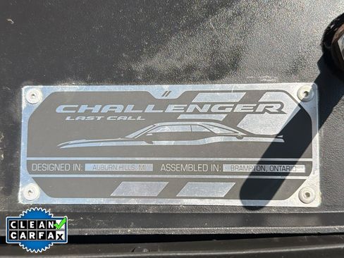 Used 2023 Dodge Challenger R/T Scat Pack RWD image 2