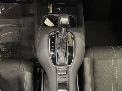 Used 2024 Honda HR-V EX-L image 19