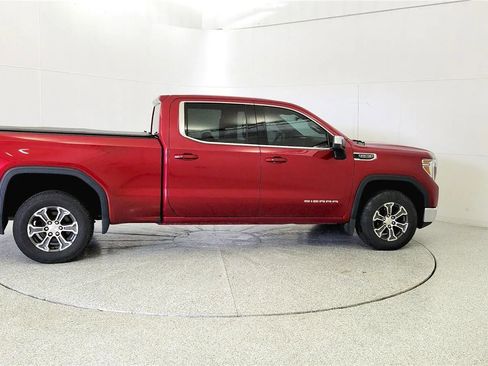 Used 2019 GMC Sierra 1500 SLE w/ X31 Off-Road Package AWD/4WD image 8