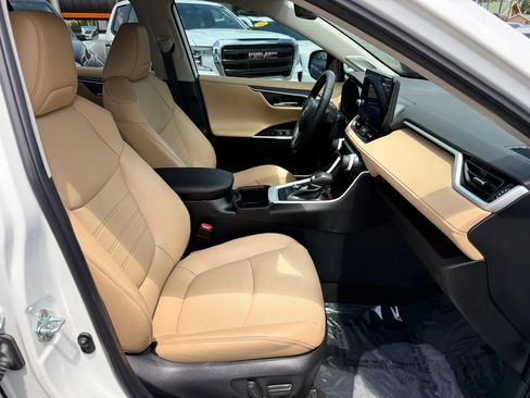 Used 2023 Toyota RAV4 Limited w/ Limited Grade Weather Package AWD/4WD image 22