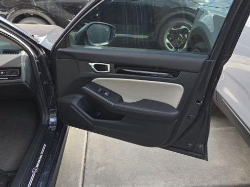 Used 2024 Honda Civic Touring image 33