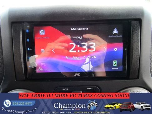 Used 2018 Jeep Wrangler Unlimited Sport S AWD/4WD image 13