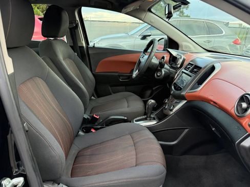 Used 2016 Chevrolet Sonic LT FWD image 18