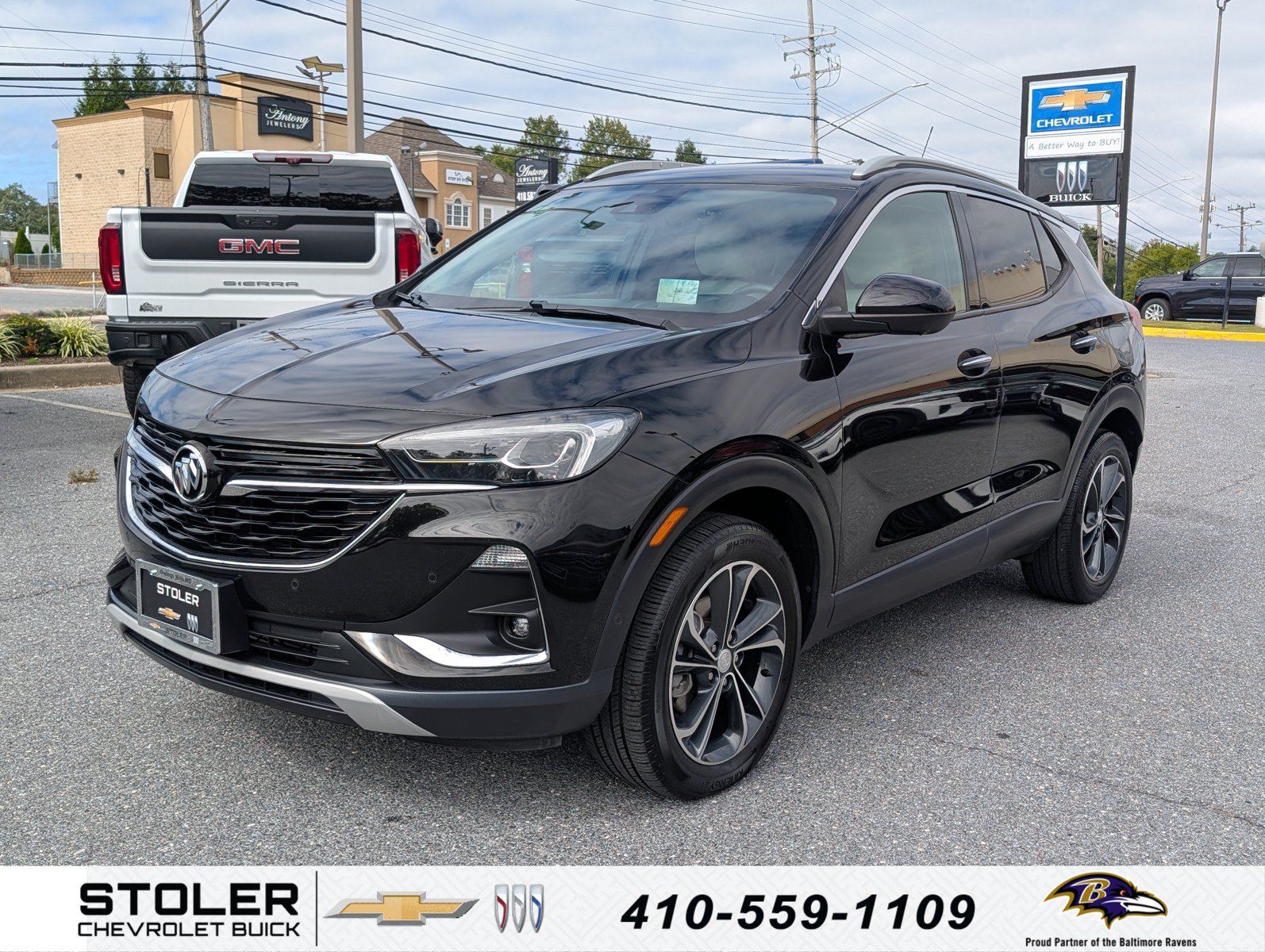 Used 2022 Buick Encore GX Essence w/ Advanced Technology Package AWD/4WD image 1