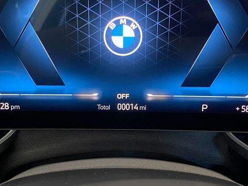 New 2026 BMW 740i xDrive image 21