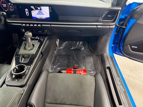 Used 2024 Porsche 911 GT3 image 18