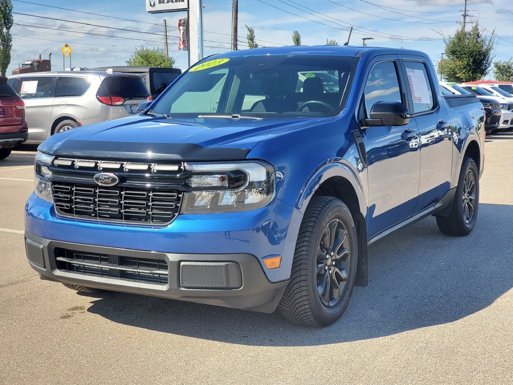 Used 2023 Ford Maverick Lariat w/ Lariat Luxury Package AWD/4WD image 2