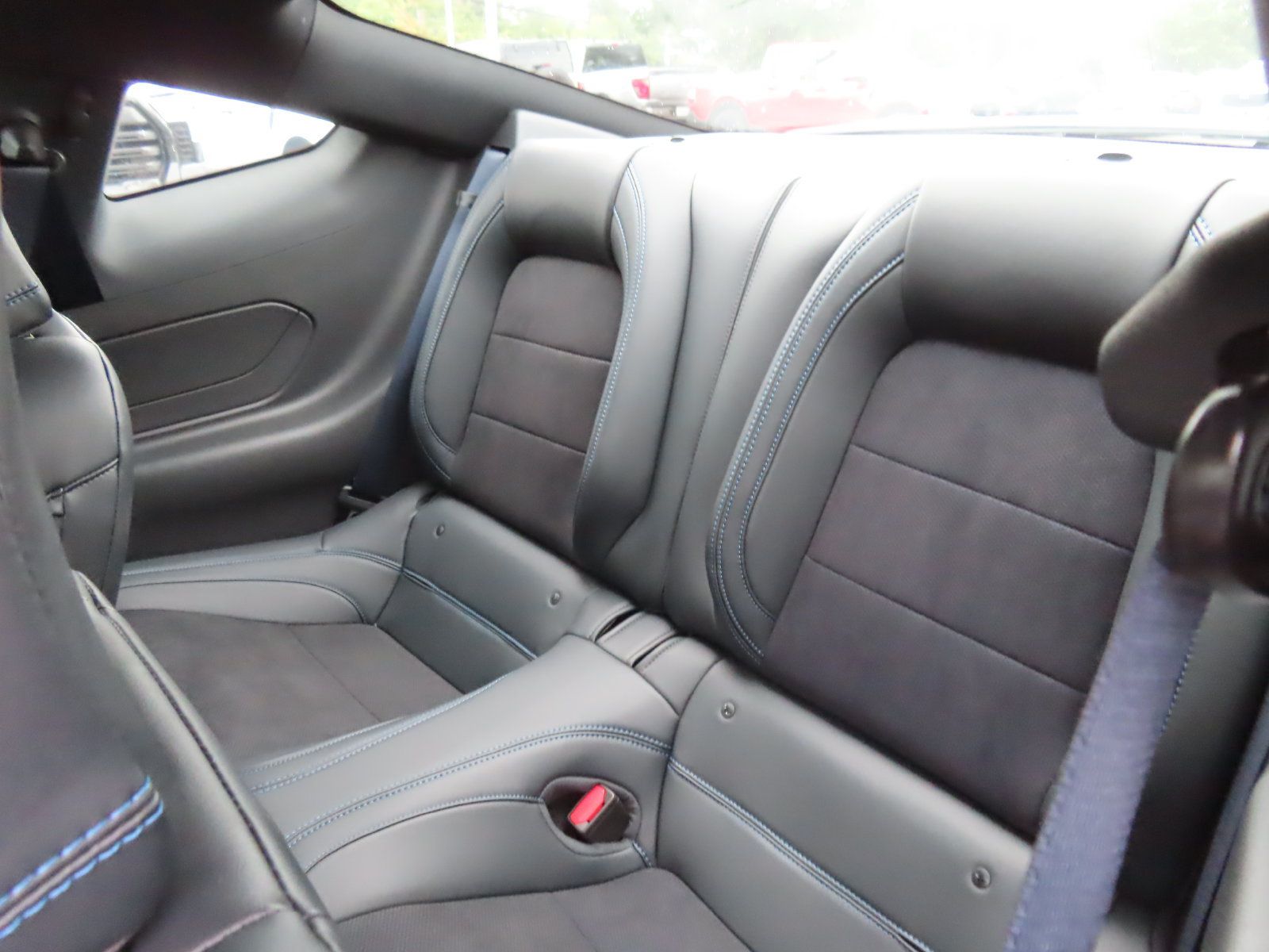 Used 2025 Ford Mustang Dark Horse RWD image 34