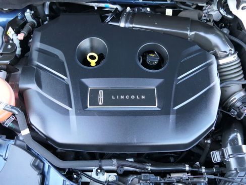 Used 2018 Lincoln MKC Select w/ Select Plus Package image 31