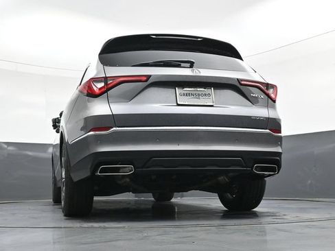 Used 2023 Acura MDX SH-AWD w/ Technology Package image 32
