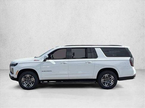 New 2026 Chevrolet Suburban Z71 w/ Z71 Off-Road Package image 8