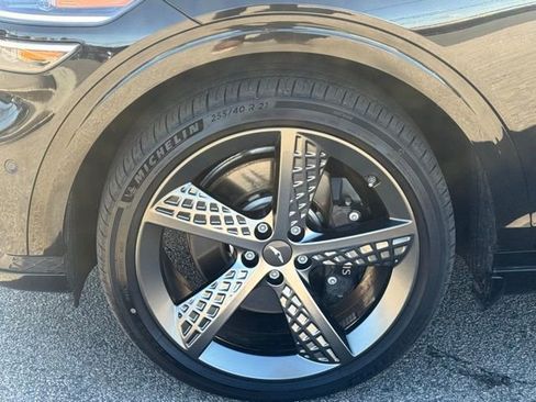 Used 2024 Genesis GV70 3.5T Sport w/ Sport Prestige Package image 3