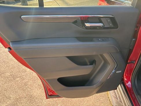 New 2026 Chevrolet Tahoe Premier image 30