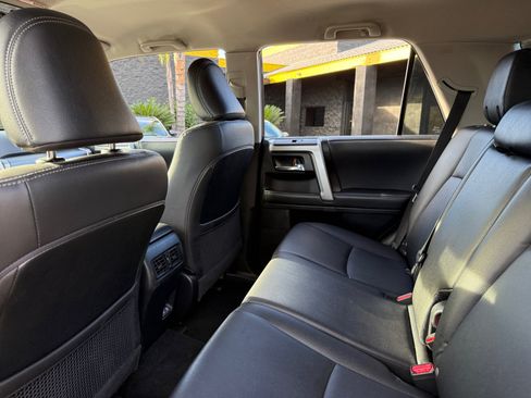 Used 2022 Toyota 4Runner TRD Sport w/ Technology Package AWD/4WD image 16