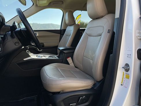 Used 2020 Ford Explorer Limited AWD/4WD image 17