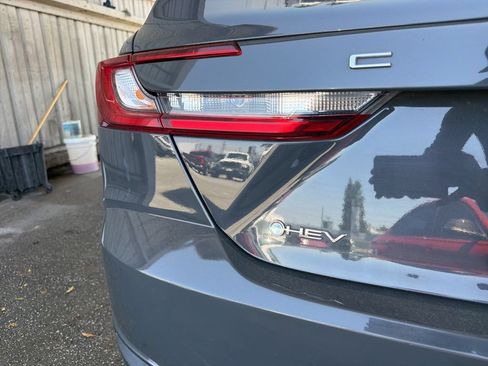 Used 2025 Toyota Camry LE FWD image 3