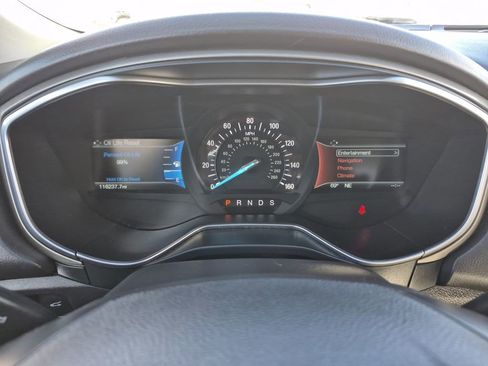 Used 2016 Ford Fusion SE w/ Equipment Group 202A image 20