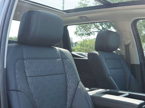 Used 2022 Toyota Tundra Limited RWD image 27