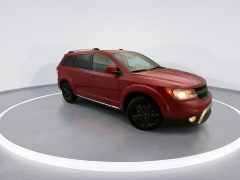 Used 2020 Dodge Journey Crossroad FWD image 6