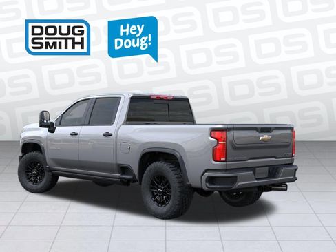 New 2026 Chevrolet Silverado 2500 ZR2 AWD/4WD image 3