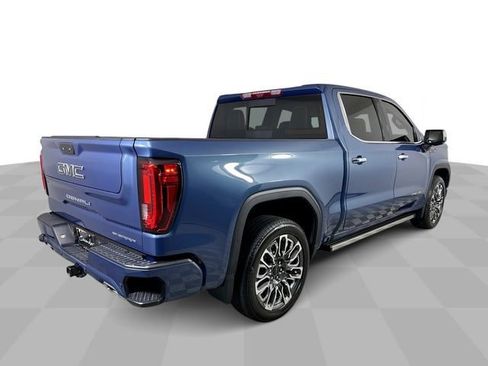 Used 2025 GMC Sierra 1500 Denali Ultimate AWD/4WD image 8