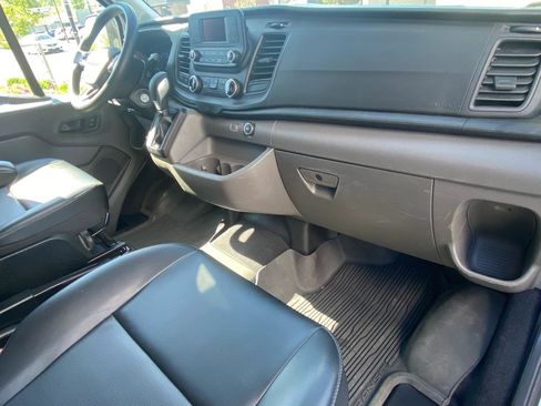 Used 2020 Ford Transit 250 Medium Roof RWD image 20