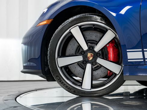 Used 2026 Porsche 911 Targa 4S AWD/4WD image 45