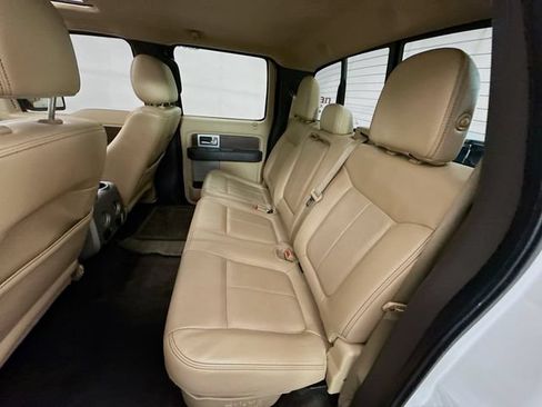 Used 2014 Ford F150 Lariat w/ Equipment Group 502A Luxury RWD image 23