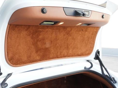 Used 2012 Bentley Mulsanne RWD image 77