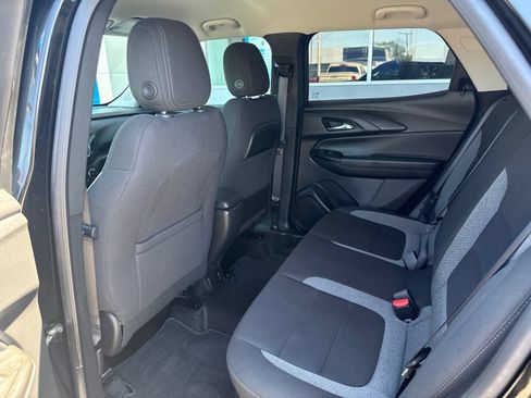 Used 2023 Chevrolet TrailBlazer LT w/ Convenience Package AWD/4WD image 15