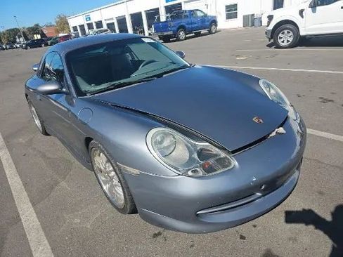 Used 2001 Porsche 911 Carrera 4 image 3
