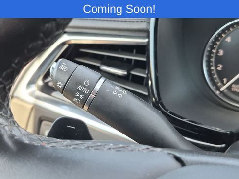 Used 2023 Cadillac XT6 Premium Luxury AWD/4WD image 28